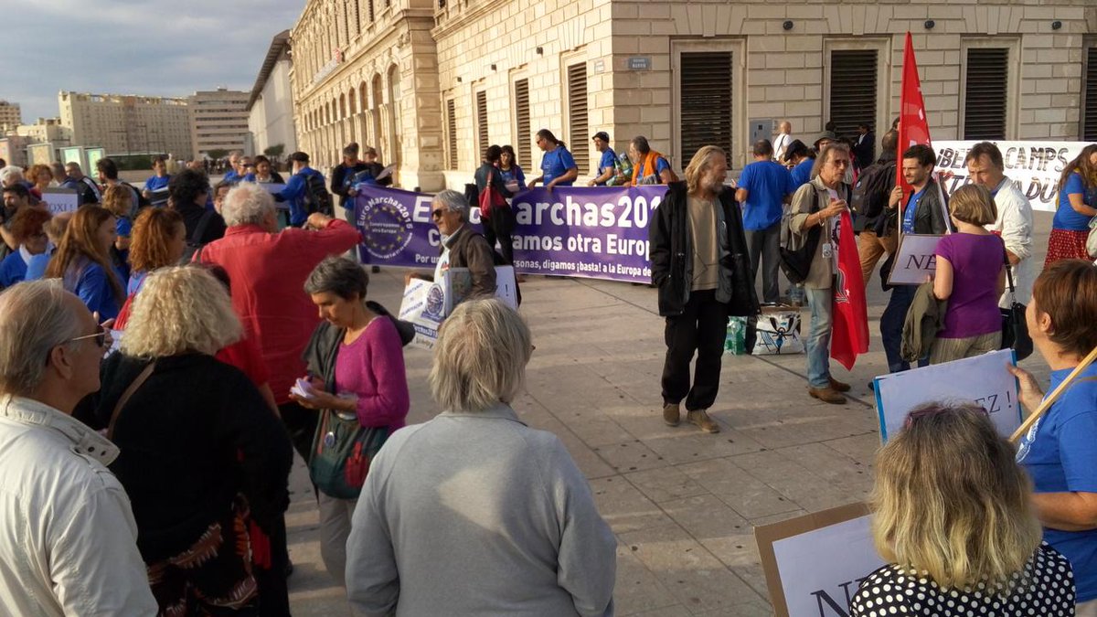Marseille_Grece's tweet photo. #euromarchas2015 à #Marseille : http://t.co/M1HxeRz6Rc
avec #EELV #Ensemble #NPA #PCF #PG #FSU #CGT #Solidaires http://t.co/KFRmxxyjwn