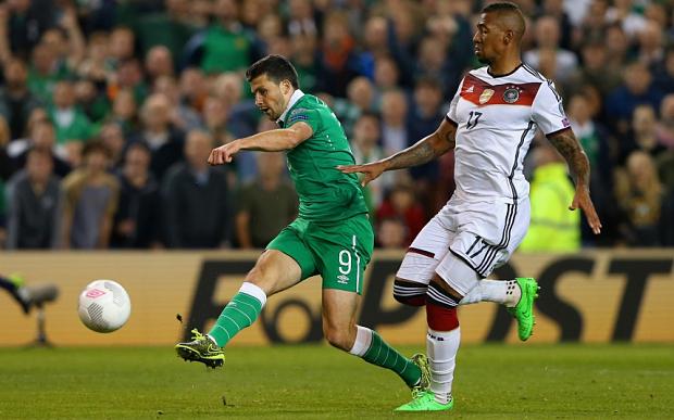 Congrats from our club+great job by <a href="/FAIreland/">FAIreland</a> panel! <a href="/ShaneLong7/">Shane Long</a> w/the winner! Ireland 1, Germany 0! <a href="/TommySmythESPN/">Tommy Smyth</a>