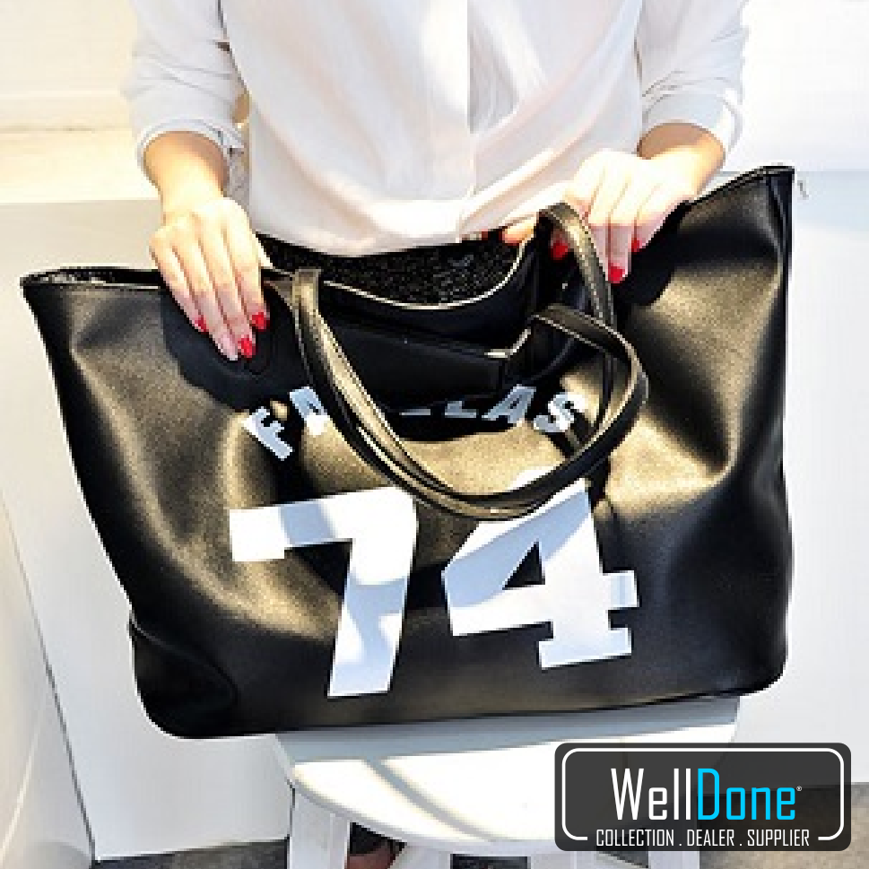 WDWellDone's tweet image. Code : WD0017SW
Colour : Black
Material : PU Leather
Size : H31xBL39xUL48xD17cm
Weight : 900 grams
Price : IDR157.000