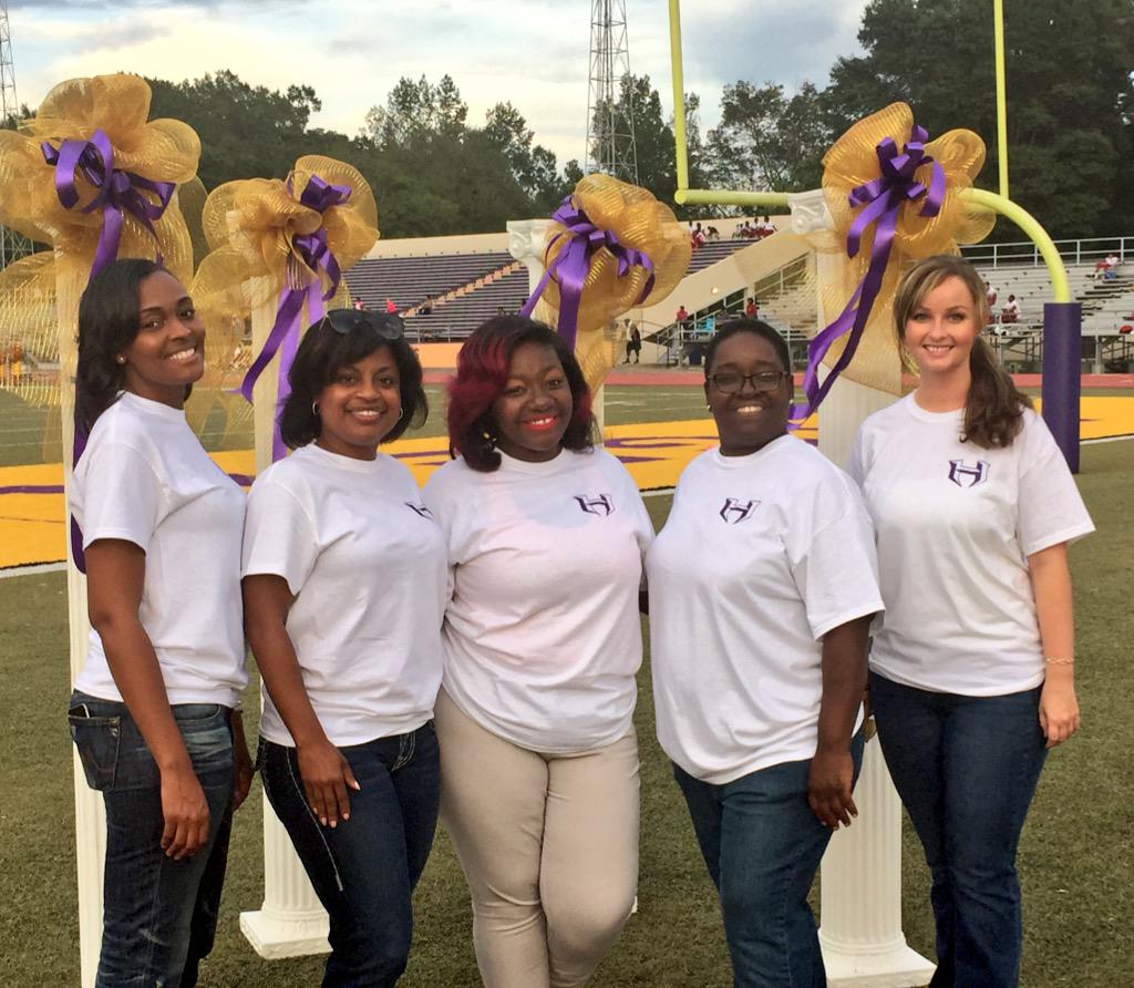 nrburgermiddle's tweet photo. Thanks everyone for a successful 2015 BMS Homecoming #DancingJoy #BMSForwardTogether @ntstewart @EducatorRLW @HPSD http://t.co/nvNQxRVOLs