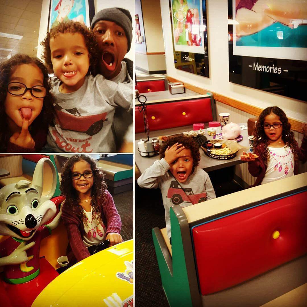 Roc & roe at Chuck E Cheese for their dad birthday happy birthday Nick Cannon 
