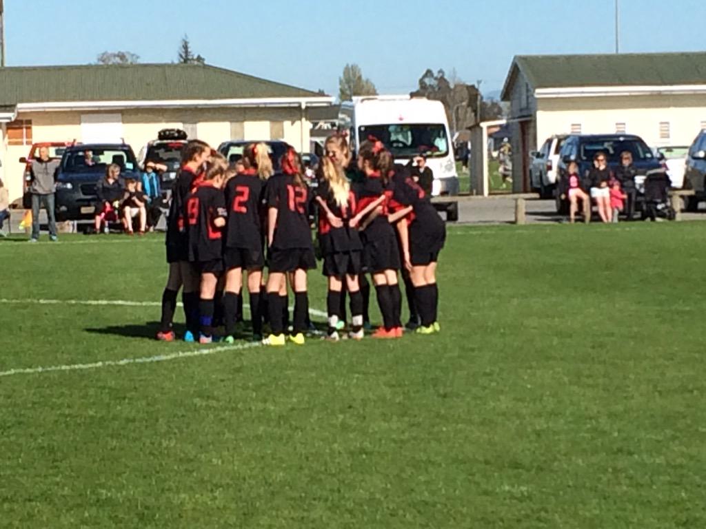 MainlandFooty's tweet photo. Another win for Canterbury Black Girls 12s 8-0 v Nelson. #SIT2015 http://t.co/tvVO5gGNkE