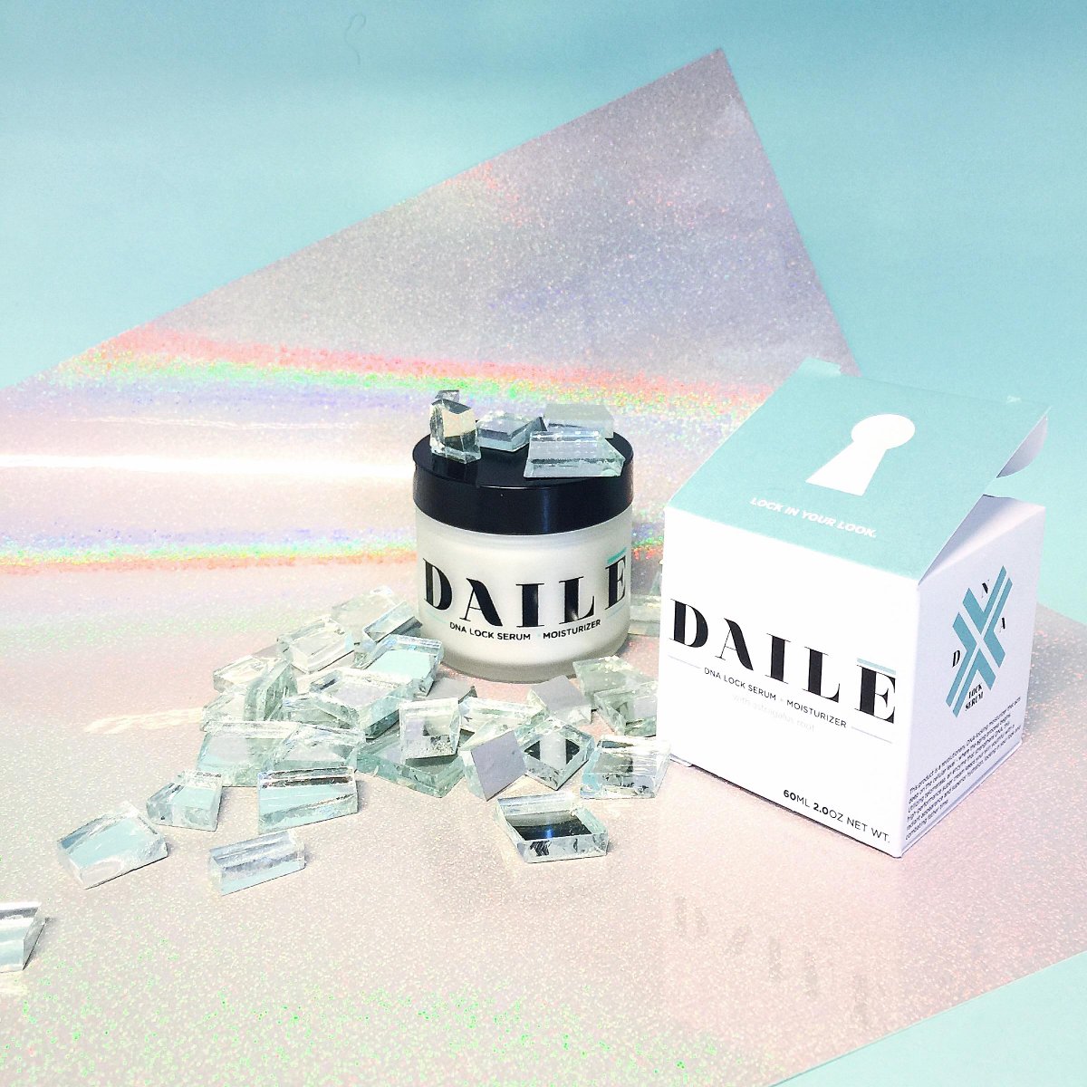 UseDaile's tweet image. Cold weather is in our future, so fight that dry skin with DAILĒ #lockinyourlook #usedaile