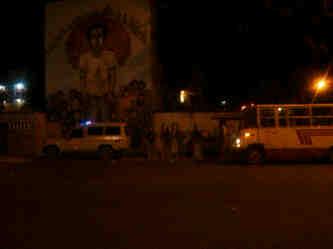 DAYARLIN30's tweet image. Será que están resguardando la imagen de fondo? #guarenascansada