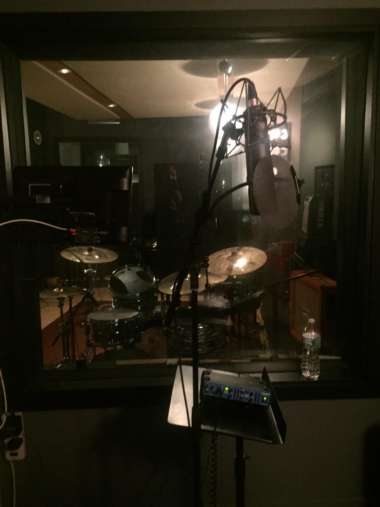 CURRENT SITCH: BACK IN THE STUDIO