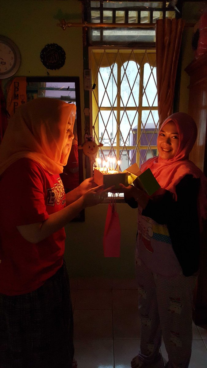 Aaaaa.. maacih sobat dr oroookkk <a href="/va_novha/">Nova Anggraini</a> :*