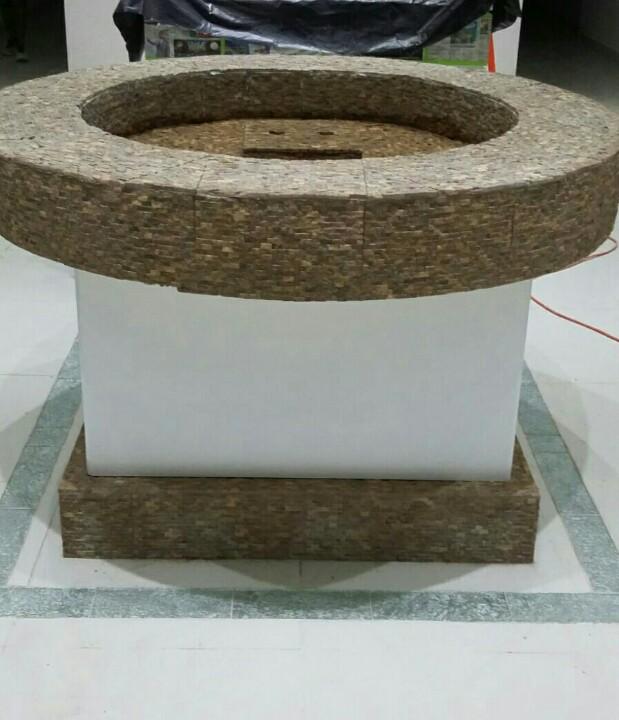 MadeInLewis's tweet image. Mira esta fuente! Hecha desde cero en #ServiciosGenerales #MadeInLewis con puerta secreta