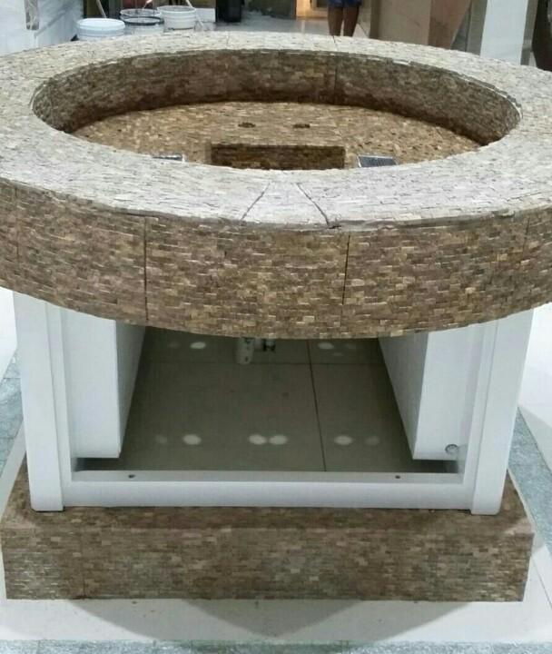 MadeInLewis's tweet image. Mira esta fuente! Hecha desde cero en #ServiciosGenerales #MadeInLewis con puerta secreta