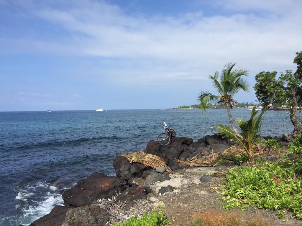 Ein zünftiges #Aloha an das Team von <a href="/transvorarlberg/">Trans Vorarlberg</a> und <a href="/TeamVorarlberg/">Team Vorarlberg</a> vom #IMKona2015