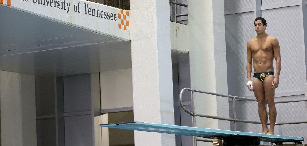 Vol_SwimDive's tweet photo. We've got rosters! Take a look at who's on what team for tomorrow's Orange &amp; White Meet: http://t.co/dmmtKDYaDl http://t.co/7XbNNKm97d