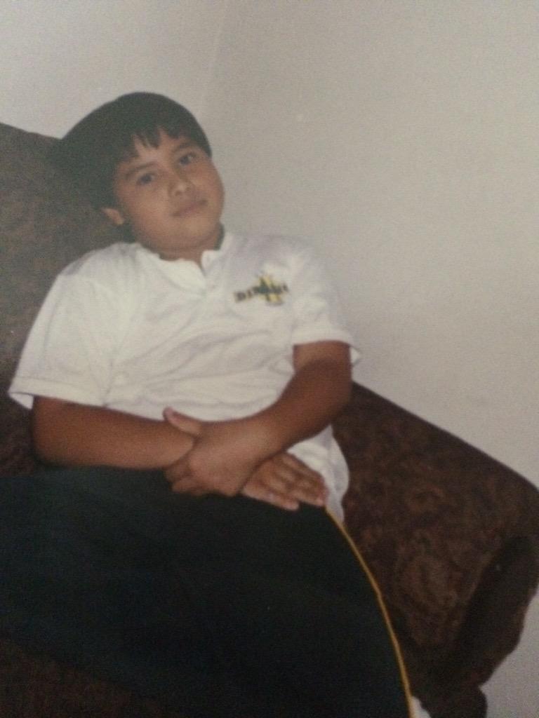 Primaty's tweet photo. #TBT Lindo desde sempre meu marido! http://t.co/8pjZDe0iBv