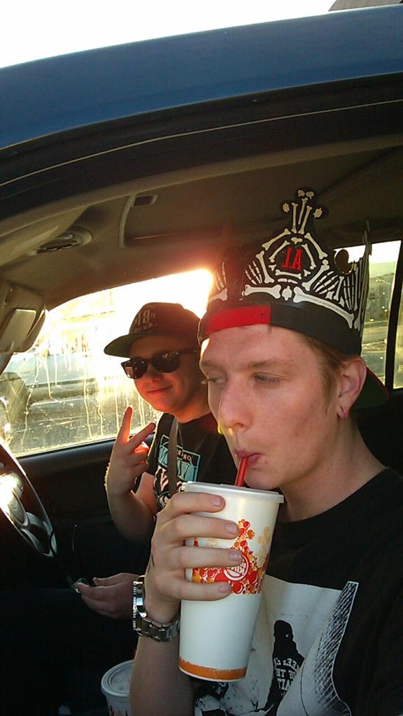 CadeTheWalker's tweet photo. King uh da castle #BKcrown #iamten http://t.co/dEg4tpr5nn