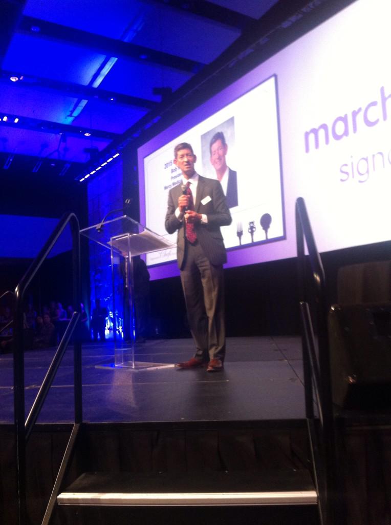 nate_evans01's tweet photo. Mr. Bob Ritz @MercyDesMoines at the @MarchofDimes #ChefAuction #goodguy http://t.co/Je5LvMiuUD