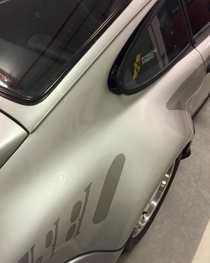 OnlyCarrera's tweet image. Remember this, ONLY buy Porsches with rear 'pop-out' windows! ⚠️
•
#popoutwindows #popout #turbo #porsche930 #porsc…