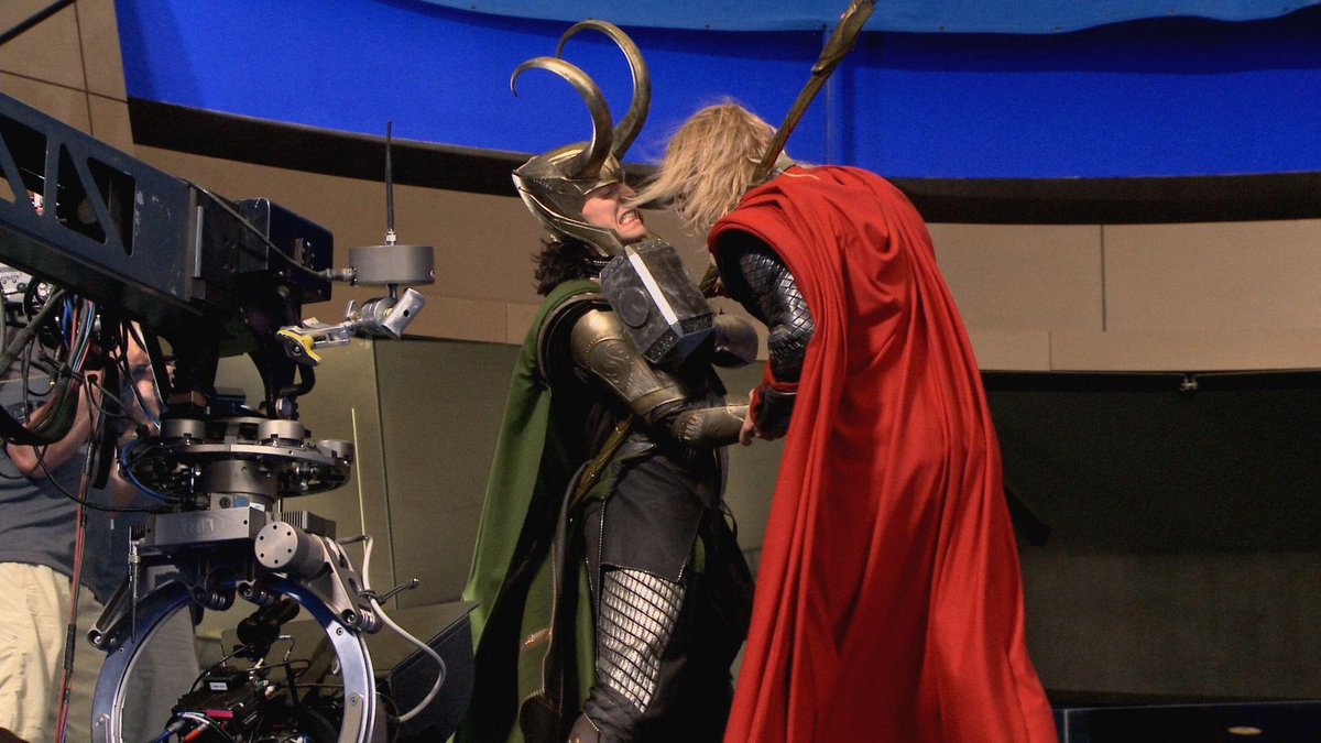 God_LokiOdinson's tweet photo. Loki and Thor http://t.co/3Z12PScIH9