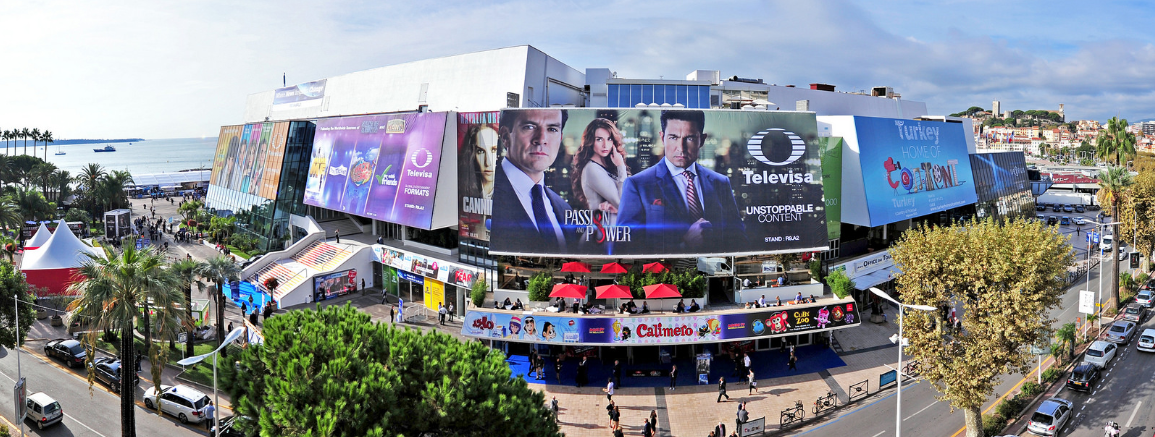 CannesPalais's tweet image. #MIPCOM annonce + de 13700 participants de 108 pays cette année bit.ly/1OnUW1T @mip