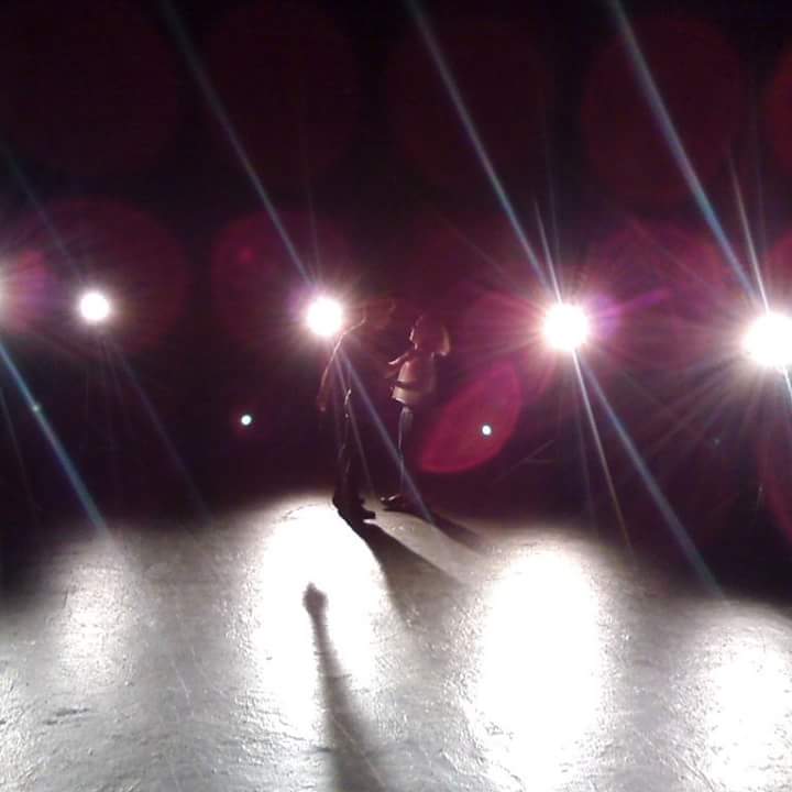 BraaPaz's tweet photo. Se viene otro video clip 😄 #videoclip #lord #team #luz #camara #accion http://t.co/tLvYpjIbwy
