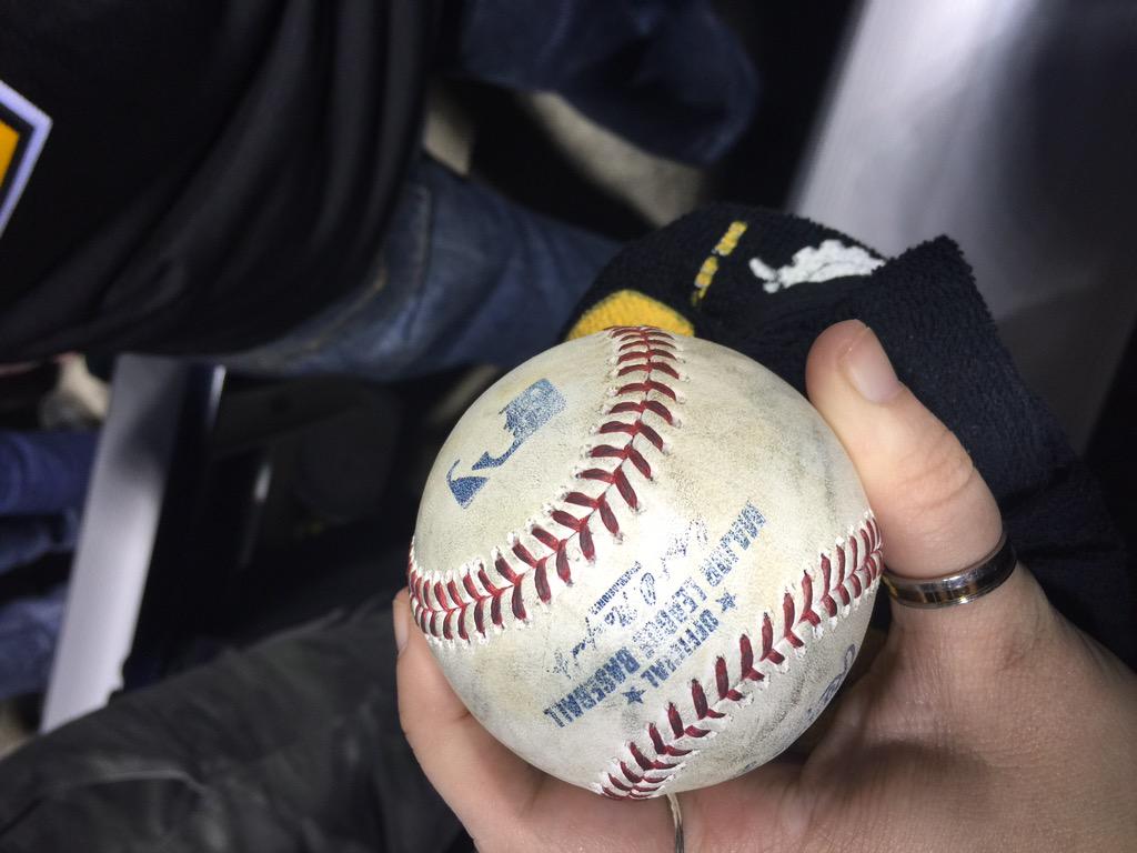 christianraee's tweet photo. #Buctober http://t.co/1T9rK1HUbo