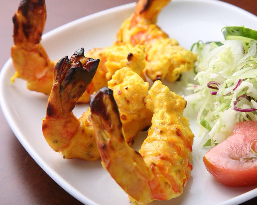 bhkptyltd's tweet photo. Happy foodie Friday! We open at 5.30pm dine in or take away #Perth #Foodie #perthfood #perthlife #perthbloggers http://t.co/IllInUmICV