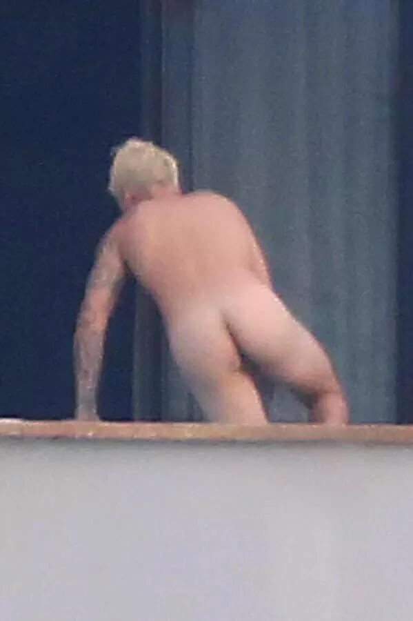 miss_nauru's tweet photo. Justin Bieber little Bieber #JustinBieber #justinbieberleaked #justinbiebernude http://t.co/6u3H5NVvjC