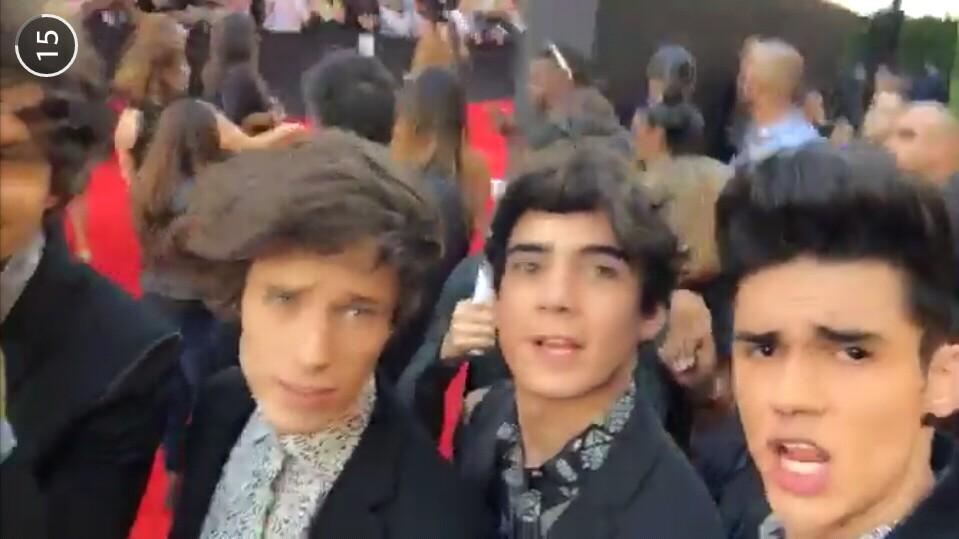 iQueAlonsoV's tweet image. Los chicos en snapchat

@_NothingEven