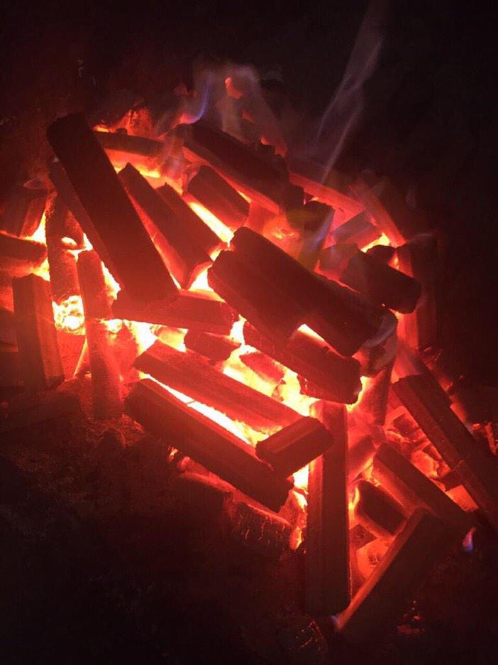 charcoal_ksa tweet picture