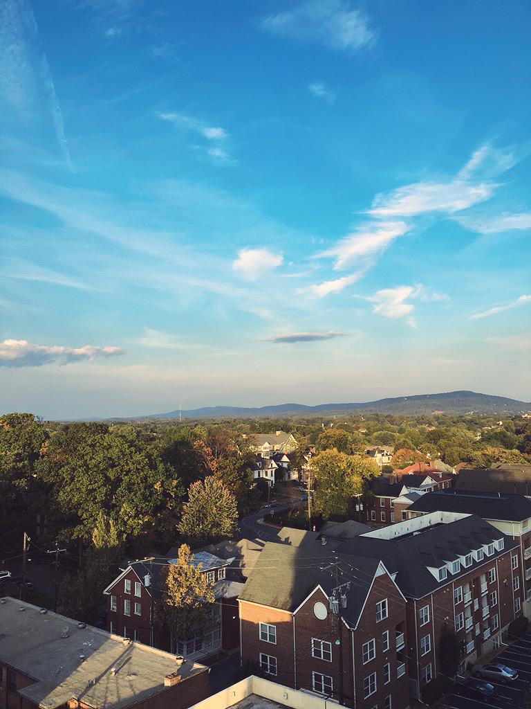hellowithyou's tweet image. Hello Charlottesville, Virginia. View from @GraduateHotel #FathomontheRoad
