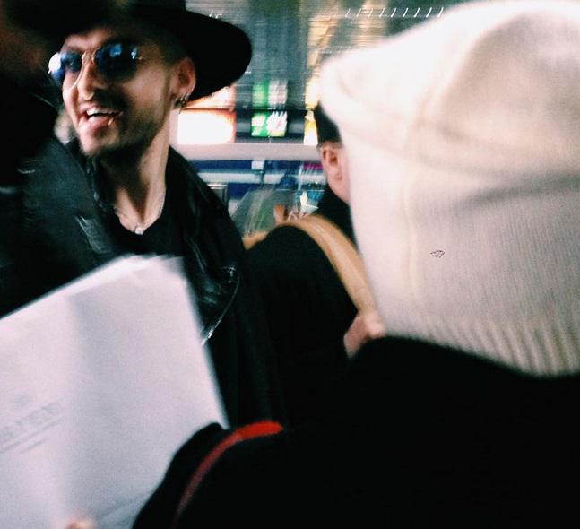 TomKaulitzCCC's tweet photo. Fotos de los chicos en su arribo a Rusia #FIARussia (Vía IG aryunarch ) http://t.co/cTQL1gmRmQ