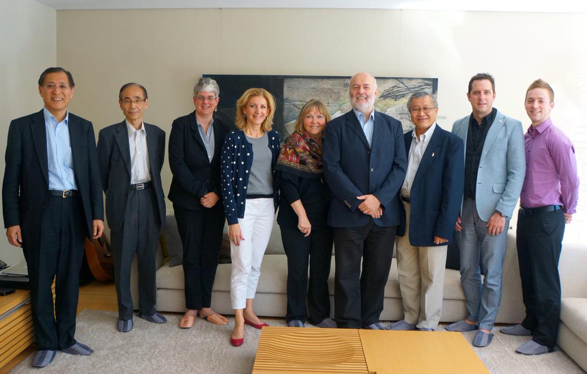QuebecJapon's tweet photo. Réunion-bilan sur la mission #sts2015 et #icef2015 avec des chercheurs du #Québec à la résidence du @QuebecJapon ! http://t.co/gWOC8uYLXo