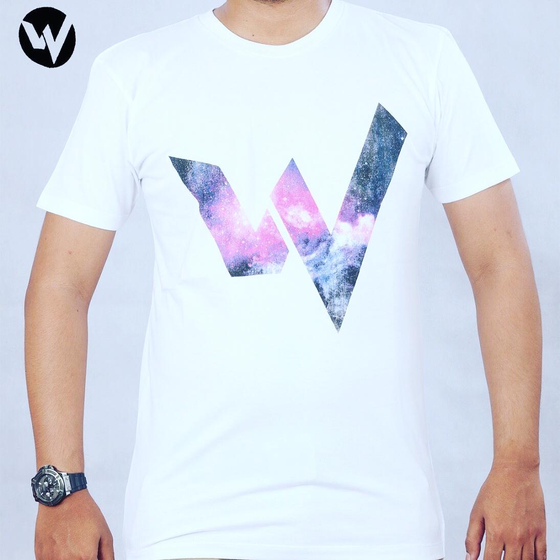 Witness galaxy
idr     : 85k 
color : white
size  : M L XL

Grab it fast fellas
#witness #distro #clothes #tshirt
