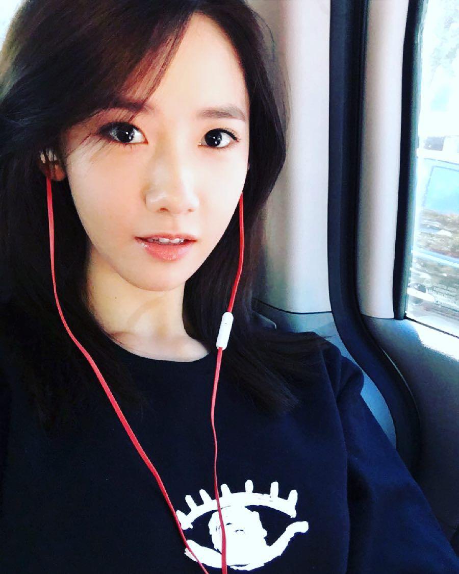 [OTHER][27-09-2015]YoonA gia nhập mạng xã hội Instagram + Selca mới của cô - Page 7 CQ2VkrAVEAQ6ghX