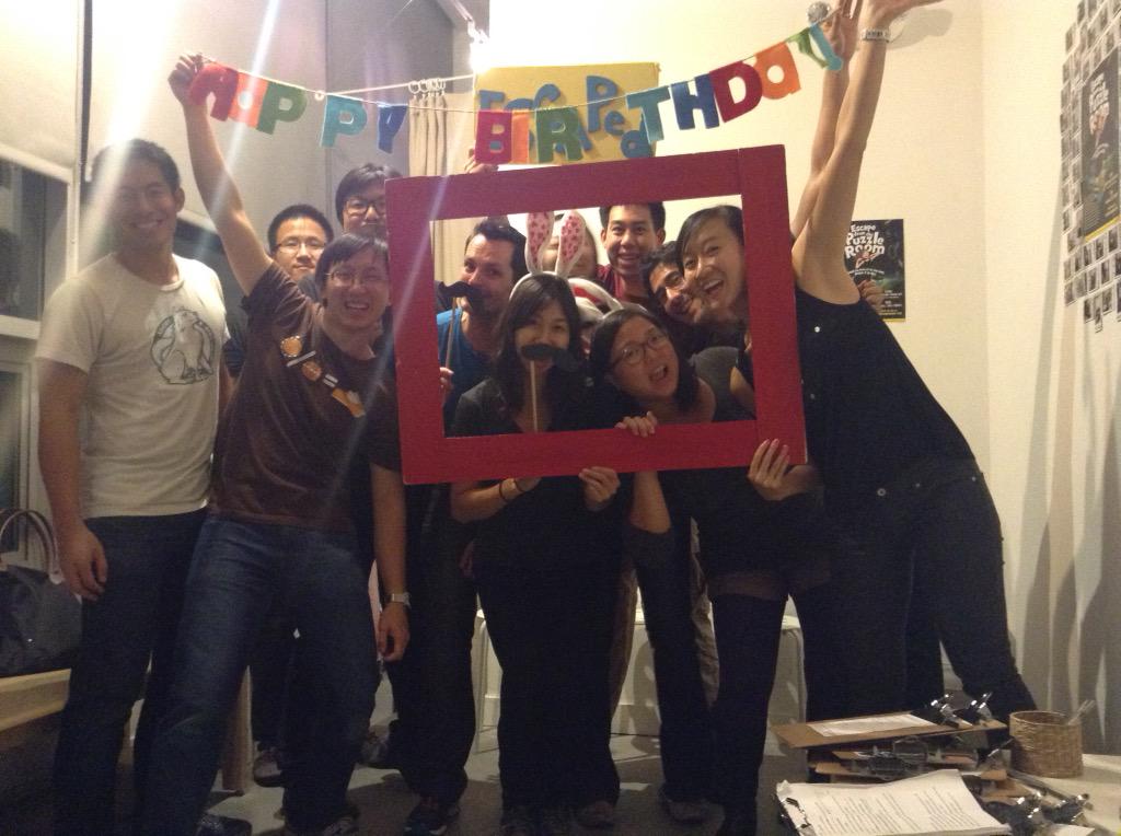 realegame's tweet image. #Whaaaaaaat? Team 72 to escape the puzzle room blasted through with more than 3 minutes left! Time: 56:30 #time2spare