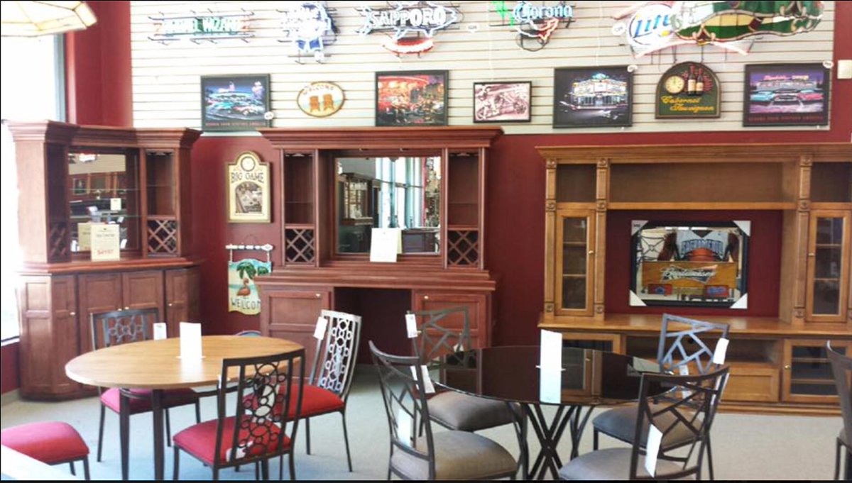ValleyGaming's tweet image. Looking for a bar or entertainment center? Looking for barstools or a dinette set? Check our Rancho Cordova!