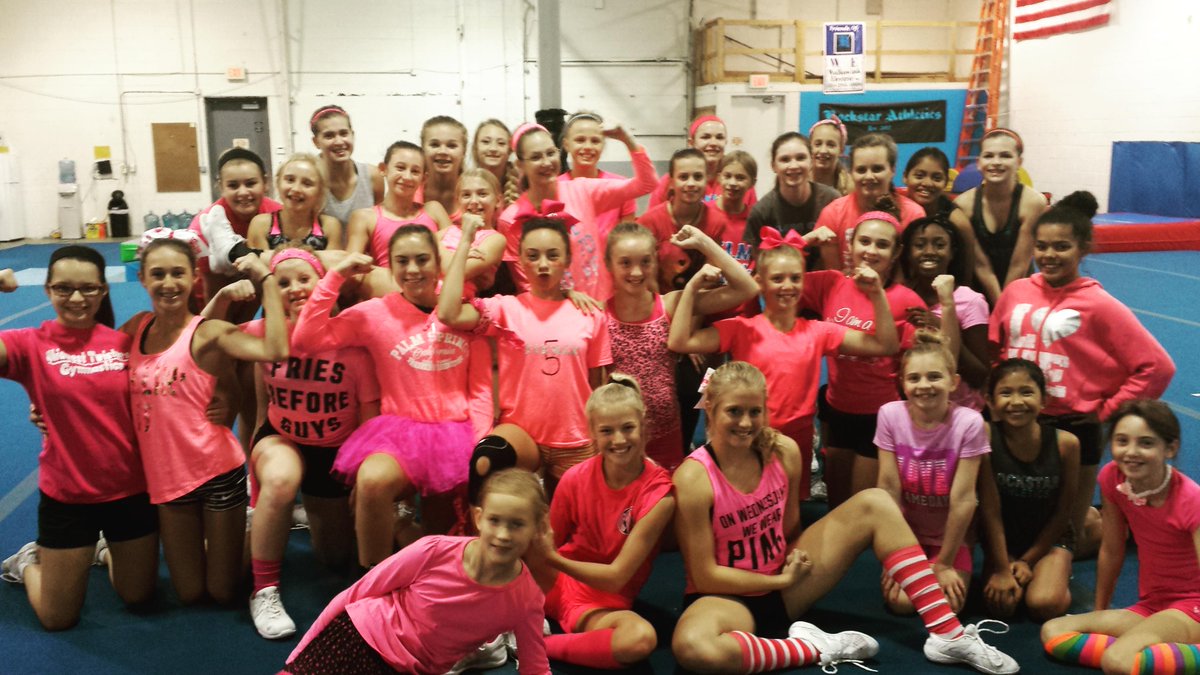 DaynaMulqueen44's tweet photo. Love these motivated and hard working athletes!! #rockstarathletics #allin http://t.co/64WEEfiOyi