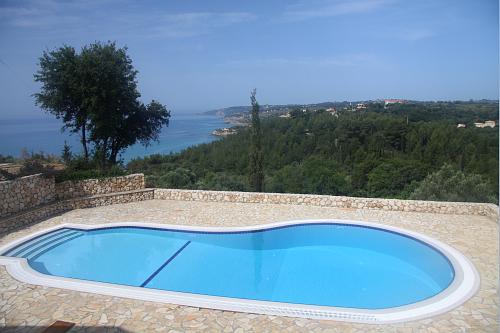 KefPools's tweet photo. Another of our crystal clear pools #Kefalonia Contact us for a quote http://t.co/d9Fpbtu7WZ
