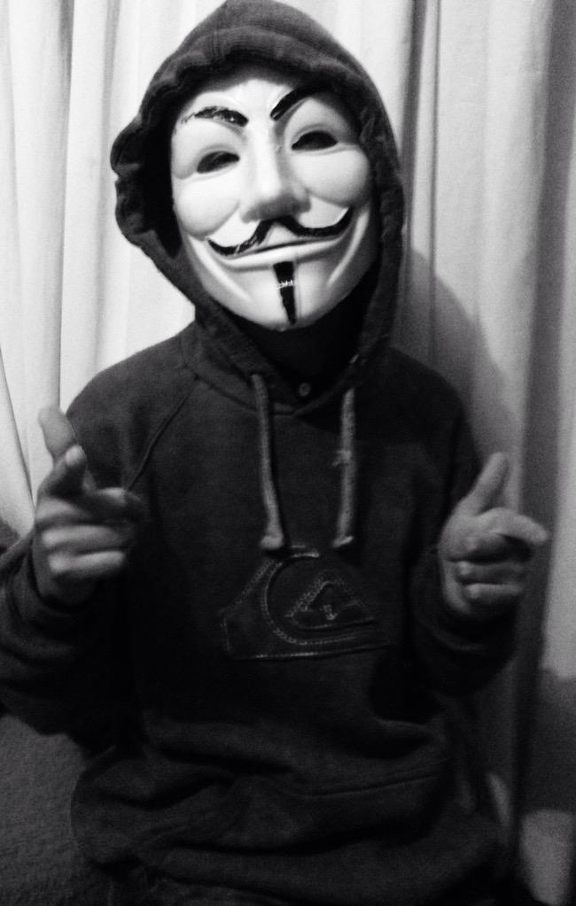 Kuchenereck_'s tweet photo. To tranquilo to pelo certo , envolvido só nos progressos ... 🎶👽 http://t.co/eDorL58ciy