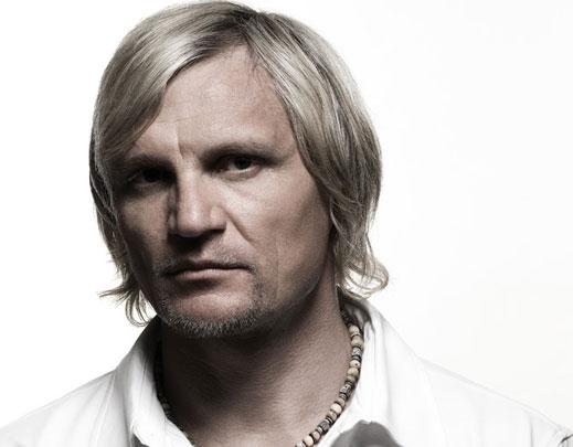 13NotesMagazine's tweet image. Олег Скрипка представил новую песню | 13notes.info/11544 #rock, #news, #music