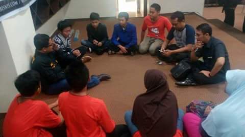 Halo Sahabat WPI Bandung ini dia Foto2 kita di depok saat acara seminar "Buka Toko Online Langsung Laris"