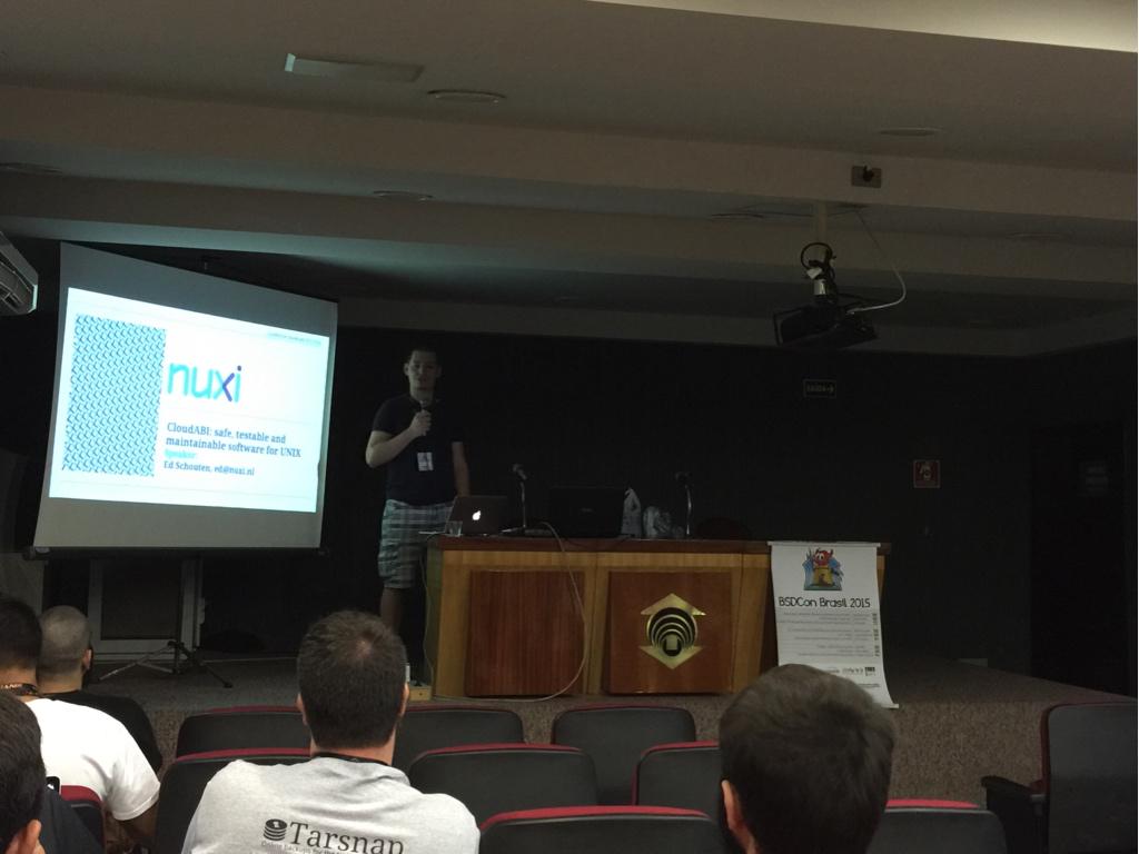 vianaweb's tweet photo. #BSDconBrazil #bsdcon http://t.co/EfND4lZ24n