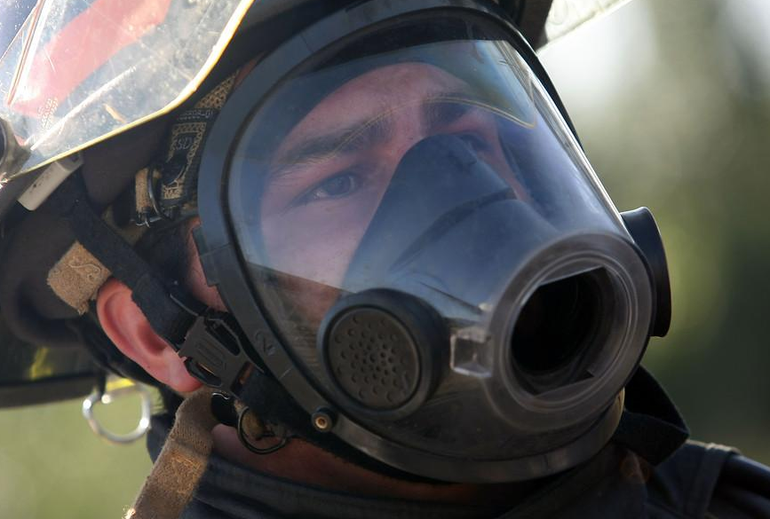 PublimetroChile's tweet photo. Robaron cilindros con gas cloro: compuesto es letal para los humanos -> http://t.co/B15Eb2DQxw http://t.co/h5uYJVlMmc