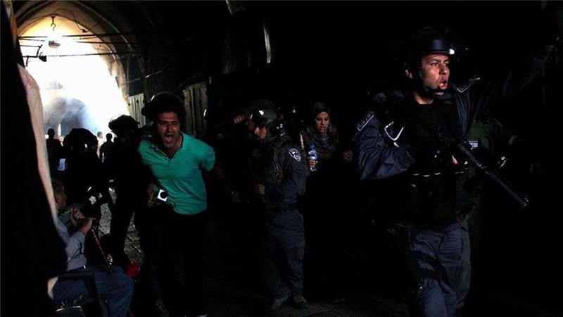 AJEnglish's tweet photo. Here is why Israel wants to silence journalists http://t.co/vIsmzKAAlX http://t.co/z3CoNEBdUL