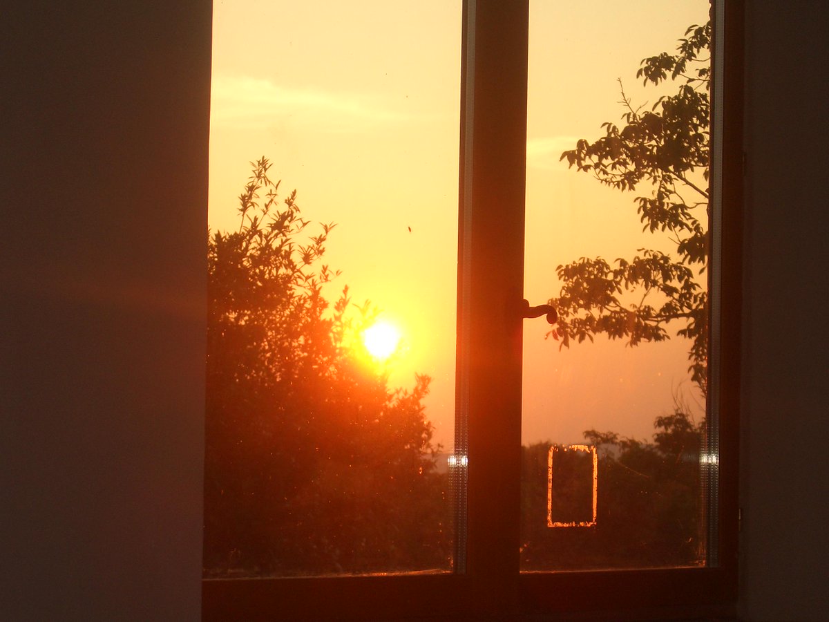 Sunrise in Gascony, time to go cycling