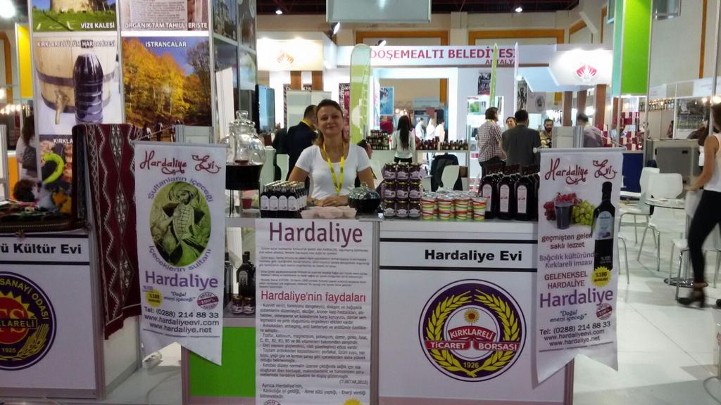 hardaliyeevi's tweet photo. Yörex Fuarı tüm hızıyla devam ediyor. #yorex2015 #yorex #yörex #yörex2015 #yorexfuari http://t.co/UJmOZEdVzk