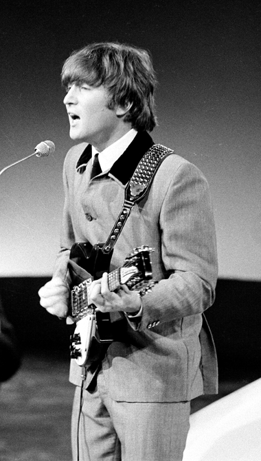 One of the greatest of all time would\ve turned 75 today. Happy birthday, John Lennon! 