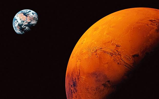 Telegraph's tweet image. Nasa planning ‘Earth Independent’ Mars colony by 2030s telegraph.co.uk/news/science/s…
