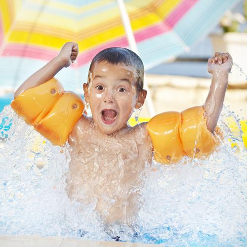 SpeedoUK's tweet image. Friday is here! Will you be hitting the pool this weekend? #TGIF #WeekendSwim