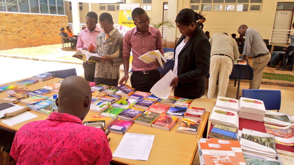 ZetechUni's tweet photo. The #ZetechLibraryWeek final day is in play, guests are enjoying engaging with several publishers.. @ZetechLibrary http://t.co/jsPhXKVqt4