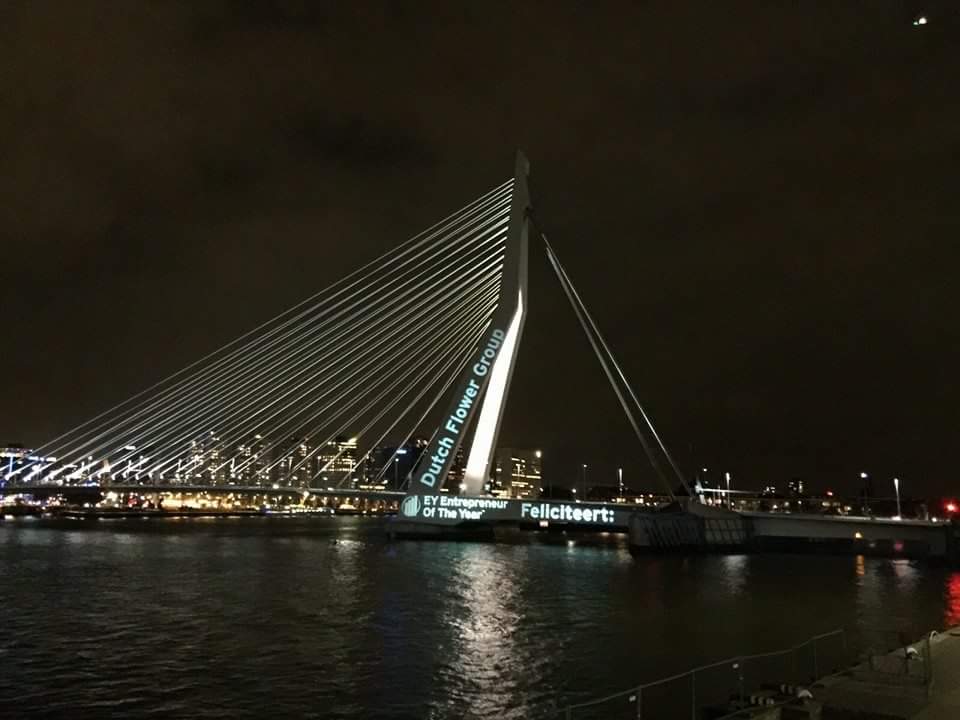 Floravendi is trots onderdeel te zijn van Dutch Flower Group: gister uitgeroepen tot 'Entrepeneur of the Year' 2015!