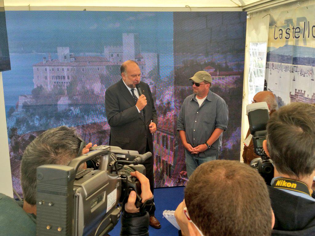 TriesteSocial's tweet photo. #digitalkitchen racconterà al mondo #Trieste nelle sue abitudini enogastronomiche! #triestesocial #discoverTrieste http://t.co/hAAwhLM4zx