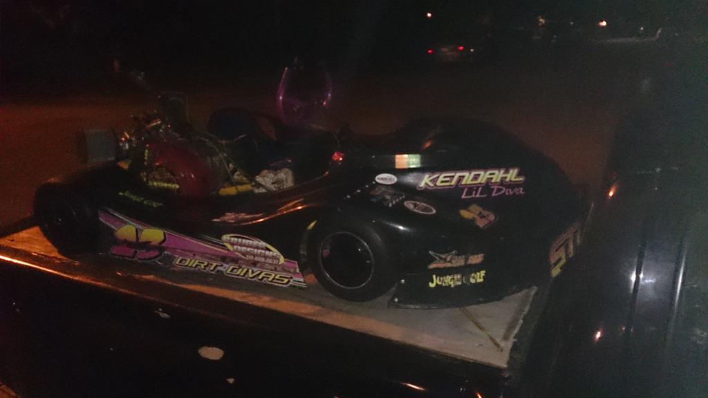 23KendahlErb's tweet photo. Loaded and ready for the #VDKA series race #6 at Brunswick speedway.. #femaledriver #lildivasracing http://t.co/H4hcZcd5Yw